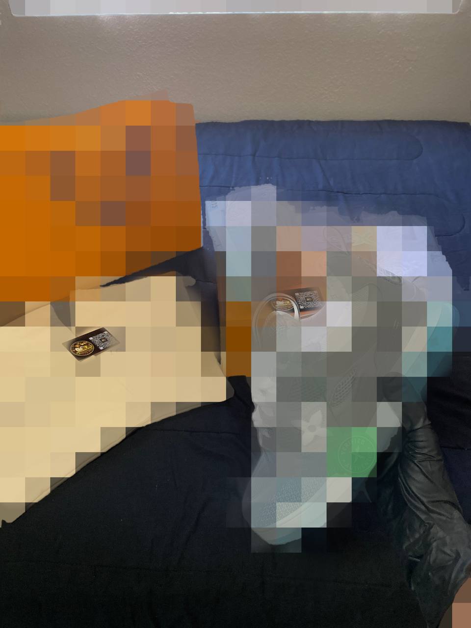 LNV SKATE SNEAKERS 03