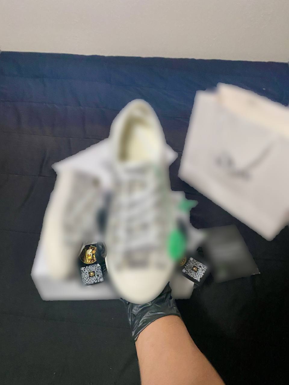 DR Low's Walk & DR GREY (01)